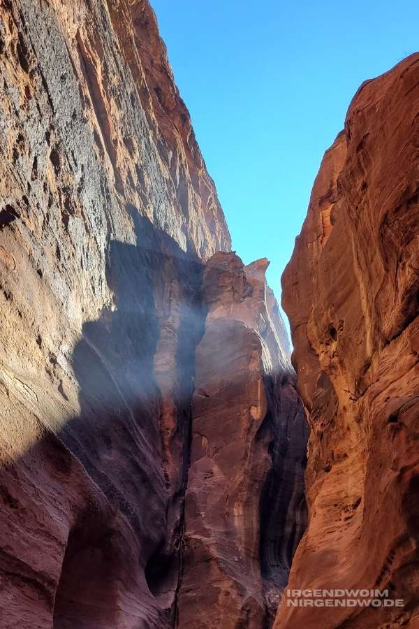 Siq/Felsschlucht zur Felsenstadt Petra in Jordanien
