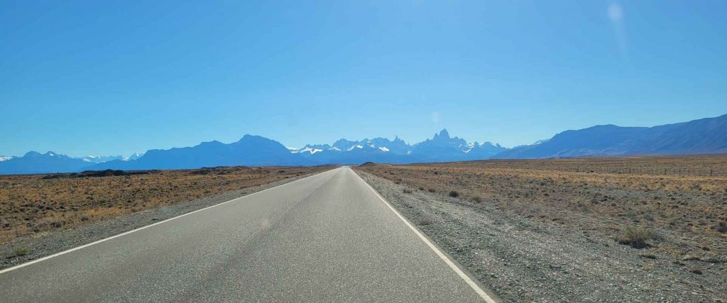 El Chaltén, Fitz Roy, Cerro Torre ohne Wolken